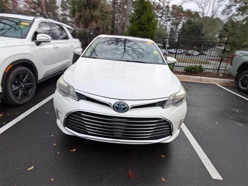 2018 Toyota Avalon Hybrid Limited