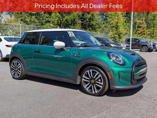 British Racing Green IV Metallic 2023 MINI Hardtop Cooper S