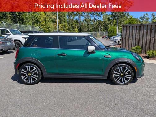 British Racing Green IV Metallic 2023 MINI Hardtop Cooper S