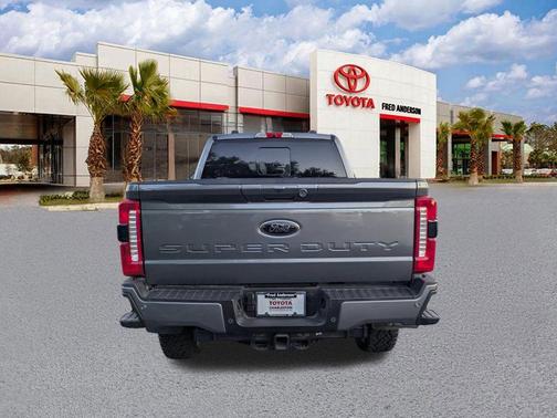 CARBONIZED GRAY 2025 Ford F-250 Lariat