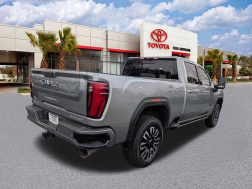 2024 GMC Sierra 2500 Denali Ultimate