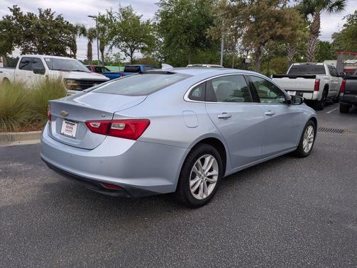 Arctic Blue Metallic 2018 Chevrolet Malibu LT