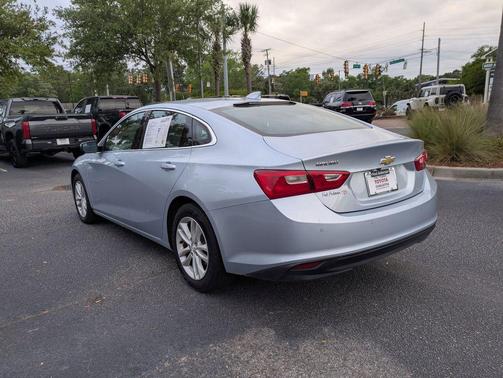 Arctic Blue Metallic 2018 Chevrolet Malibu LT