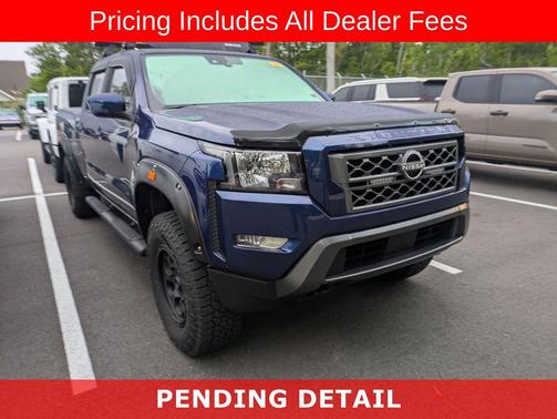 Deep Blue Pearl 2023 Nissan Frontier SV