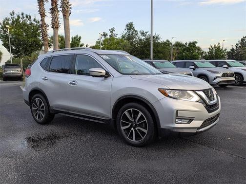 2020 Nissan Rogue SL