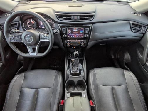 2020 Nissan Rogue SL