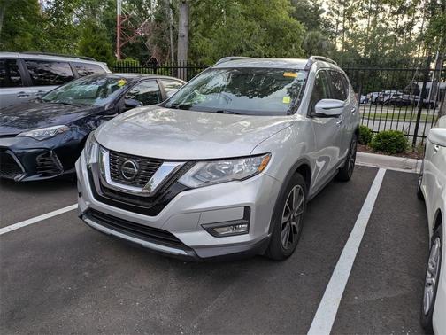 2020 Nissan Rogue SL