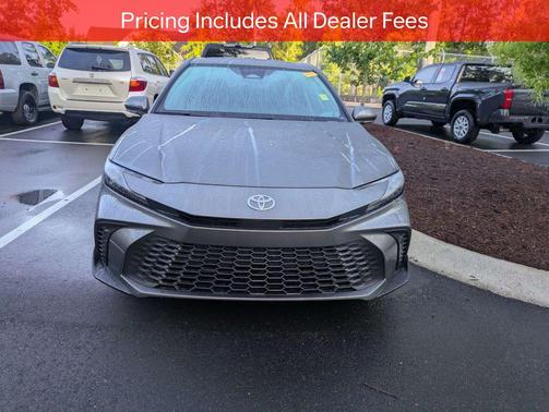 Heavy Metal 2025 Toyota Camry SE