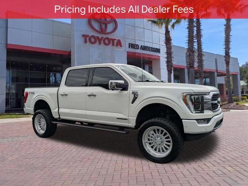 STAR WHITE METALLIC TRICOAT 2023 Ford F-150 Platinum