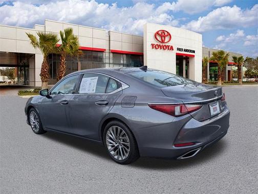 2021 Lexus ES 350 Ultra Luxury