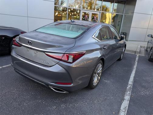 2021 Lexus ES 350 Ultra Luxury