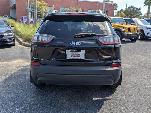 2020 Jeep Cherokee Latitude