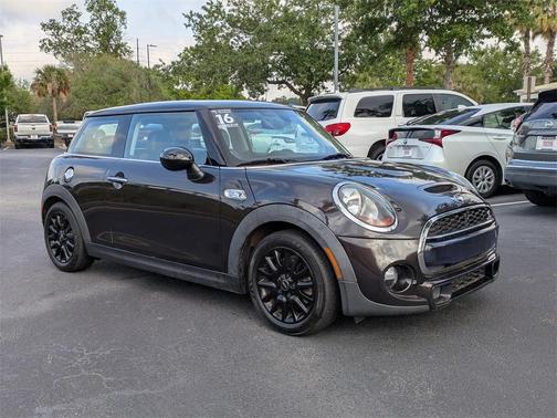 2016 MINI Hardtop Cooper S