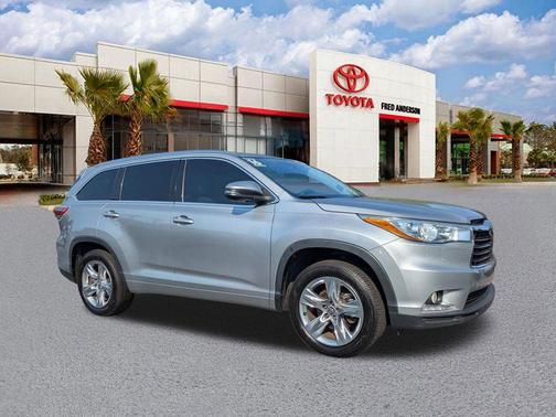 Silver Sky Metallic 2016 Toyota Highlander Limited Platinum