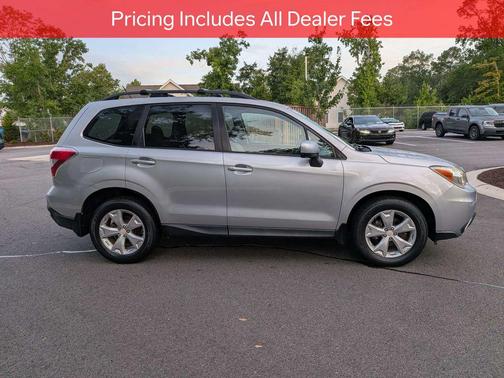 Ice Silver Metallic 2015 Subaru Forester 2.5i Premium