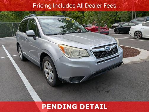 Ice Silver Metallic 2015 Subaru Forester 2.5i Premium