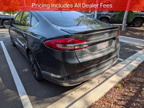 Magnetic Metallic 2018 Ford Fusion SE