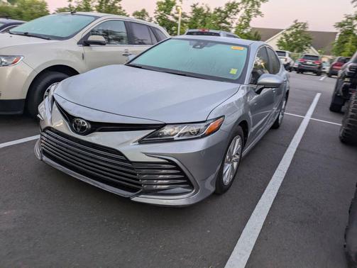 Celestial Silver Metallic 2023 Toyota Camry LE