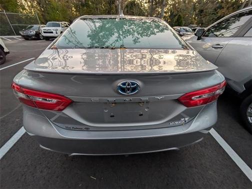 2019 Toyota Camry Hybrid SE