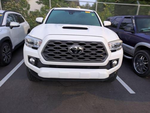 Ice Cap 2023 Toyota Tacoma TRD Sport
