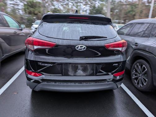 2017 Hyundai TUCSON SE Plus