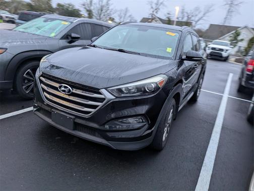 2017 Hyundai TUCSON SE Plus