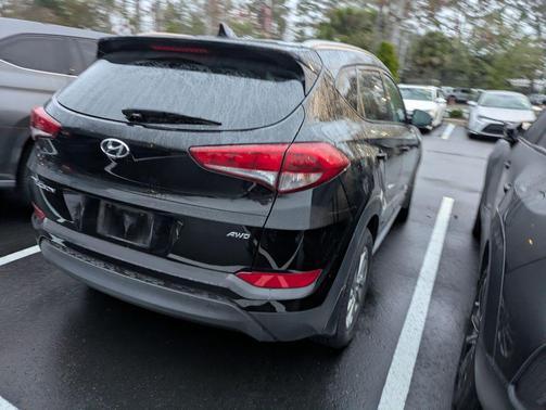 2017 Hyundai TUCSON SE Plus