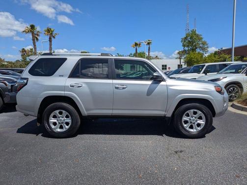 Classic Silver Metallic 2023 Toyota 4Runner SR5