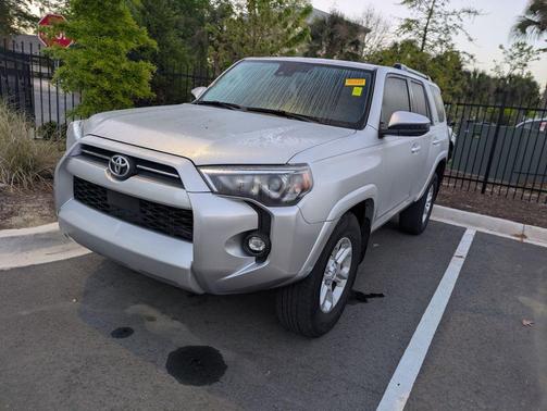 Classic Silver Metallic 2023 Toyota 4Runner SR5