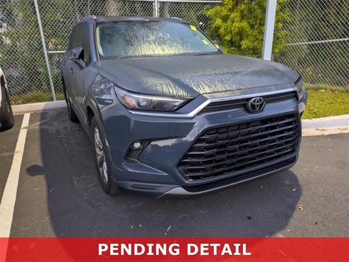 2024 Toyota Grand Highlander LIMITED