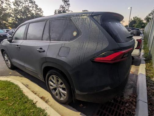 2024 Toyota Grand Highlander LIMITED