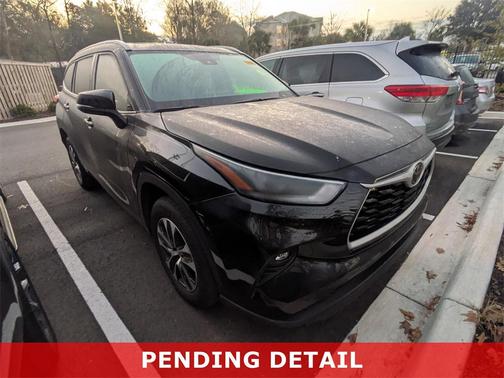 2023 Toyota Highlander XLE