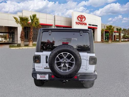 2020 Jeep Wrangler Unlimited Freedom 4X4