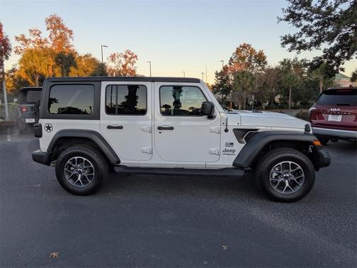 2020 Jeep Wrangler Unlimited Freedom 4X4