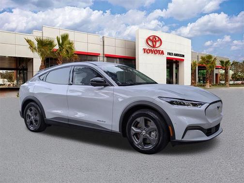 2023 Ford Mustang Mach-E Select