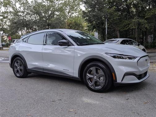 2023 Ford Mustang Mach-E Select
