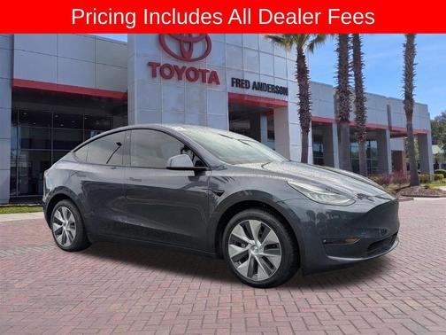 Midnight Silver Metallic 2022 Tesla Model Y Long Range Dual Motor All-Wheel Drive