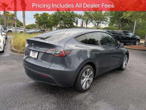 Midnight Silver Metallic 2022 Tesla Model Y Long Range Dual Motor All-Wheel Drive