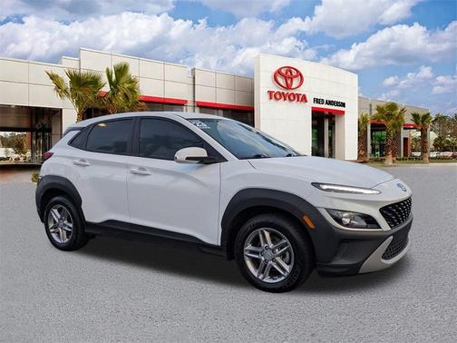 2023 Hyundai KONA SE