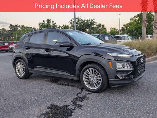 Ultra Black 2020 Hyundai KONA SEL