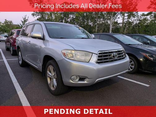 Classic Silver Metallic 2010 Toyota Highlander Limited