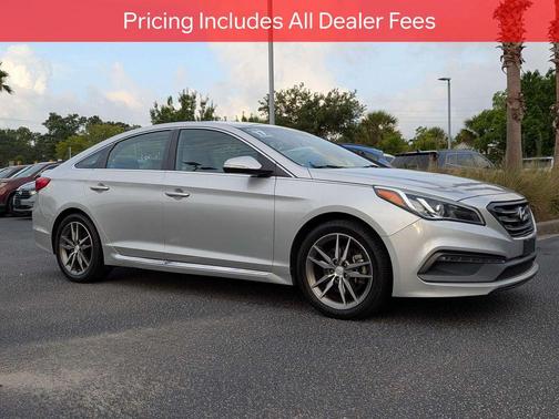 Symphony Silver 2017 Hyundai SONATA Sport 2.0T