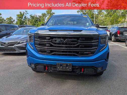 Dynamic Blue Metallic 2024 GMC Sierra 1500 AT4