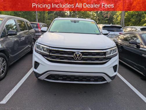 Pure White 2021 Volkswagen Atlas 3.6L SE w/Technology