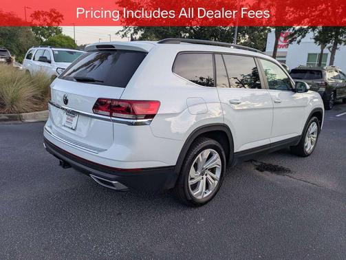 Pure White 2021 Volkswagen Atlas 3.6L SE w/Technology