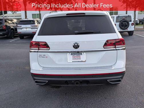 Pure White 2021 Volkswagen Atlas 3.6L SE w/Technology