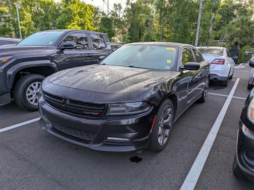 2015 Dodge Charger SXT