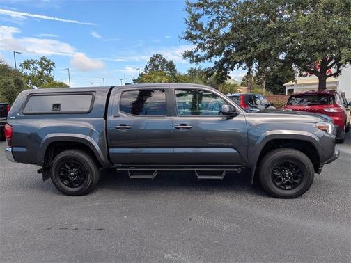 2022 Toyota Tacoma SR5