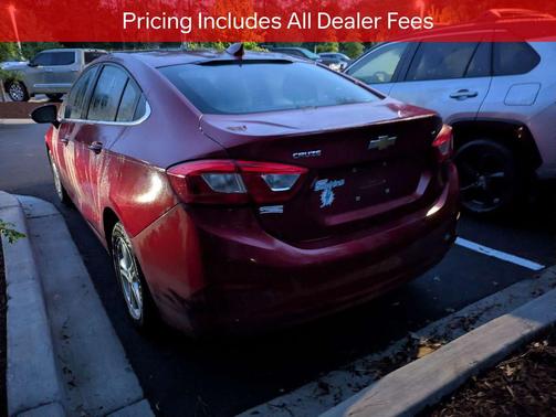Cajun Red Tintcoat 2017 Chevrolet Cruze LT