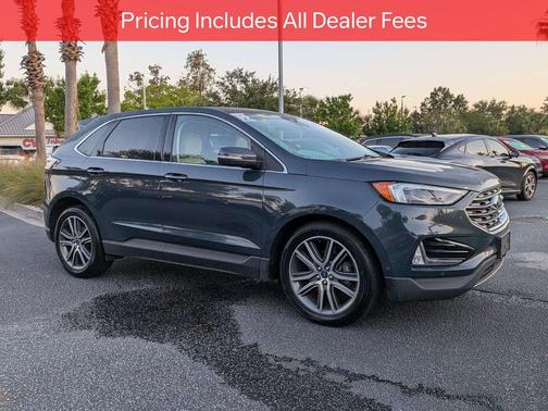 BALTIC SEA GREEN METALLIC 2019 Ford Edge Titanium